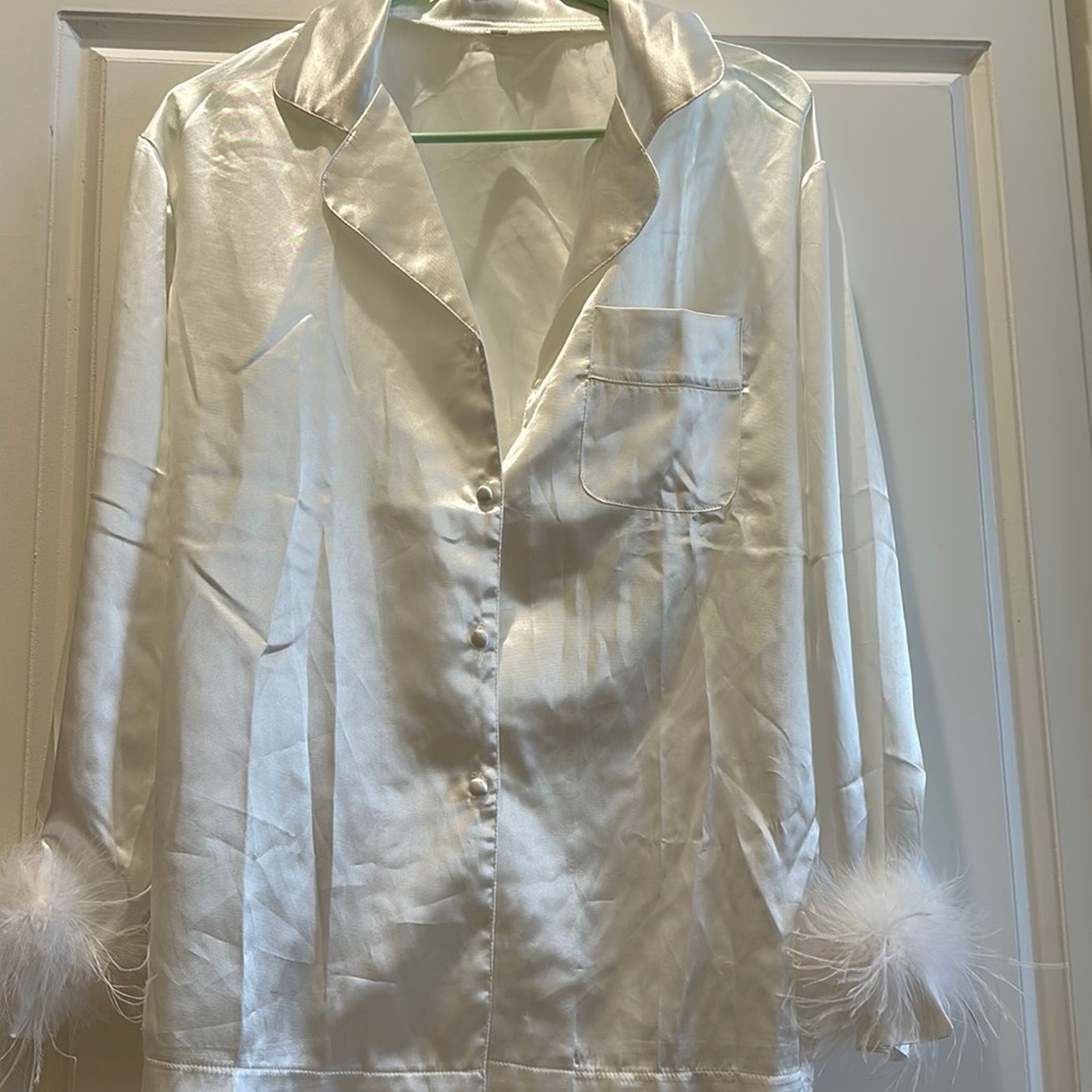 BRIDES white Feather PJ Set